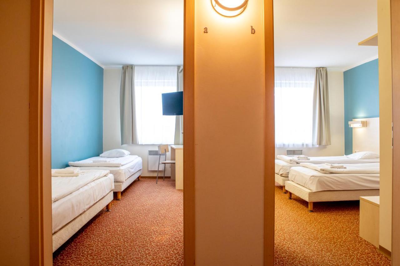 Rija Bauska Hotel Ngoại thất bức ảnh