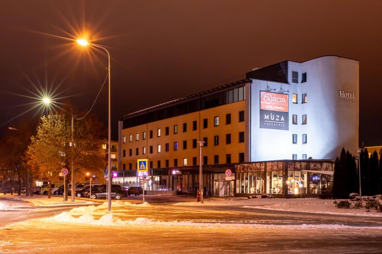 Rija Bauska Hotel Ngoại thất bức ảnh