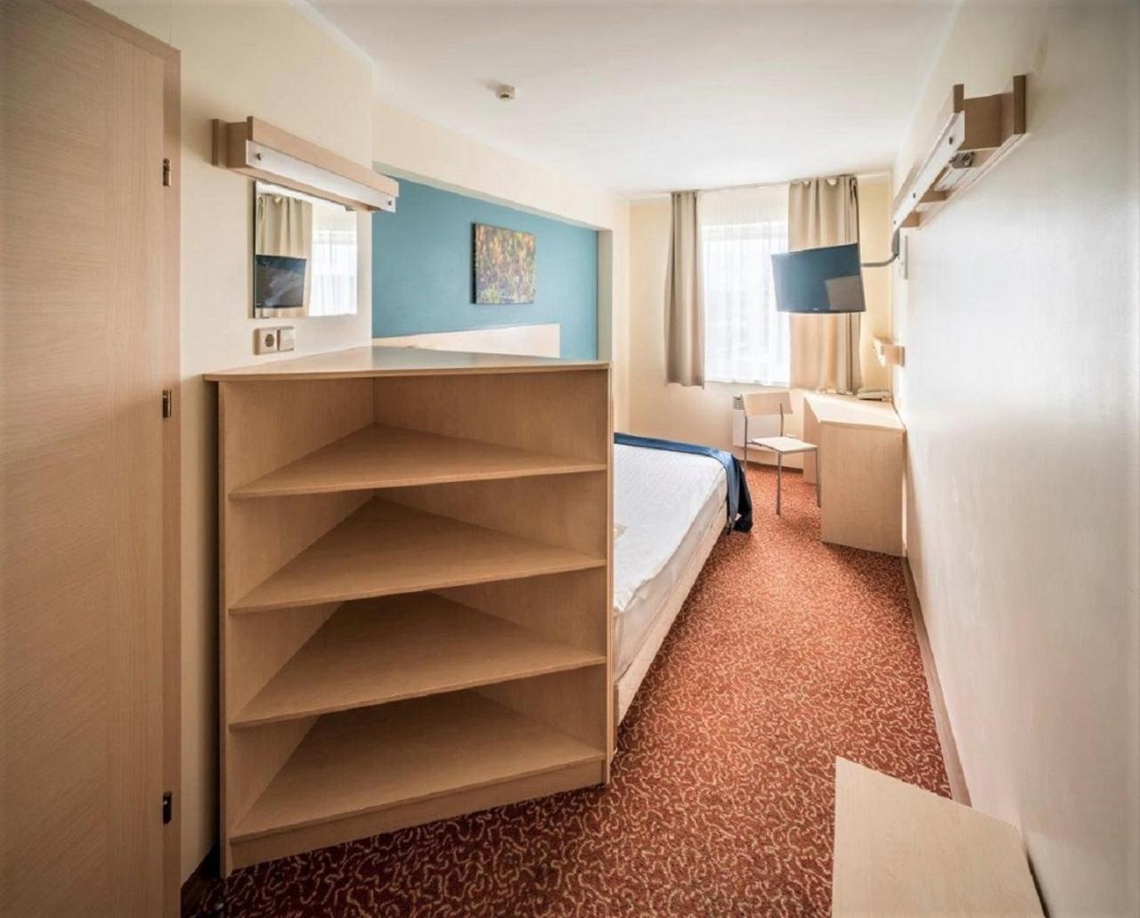 Rija Bauska Hotel Ngoại thất bức ảnh