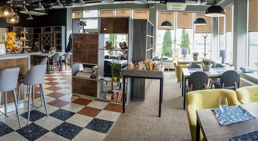 Rija Bauska Hotel Ngoại thất bức ảnh