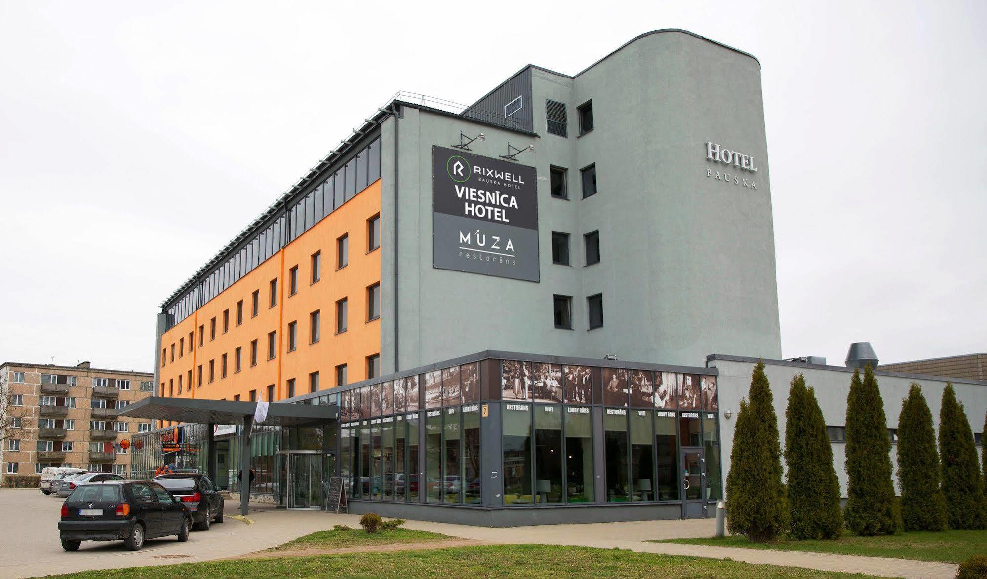 Rija Bauska Hotel Ngoại thất bức ảnh